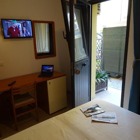 Dependance Dell'Hotel Sole E Mare Lido di Camaiore Esterno foto