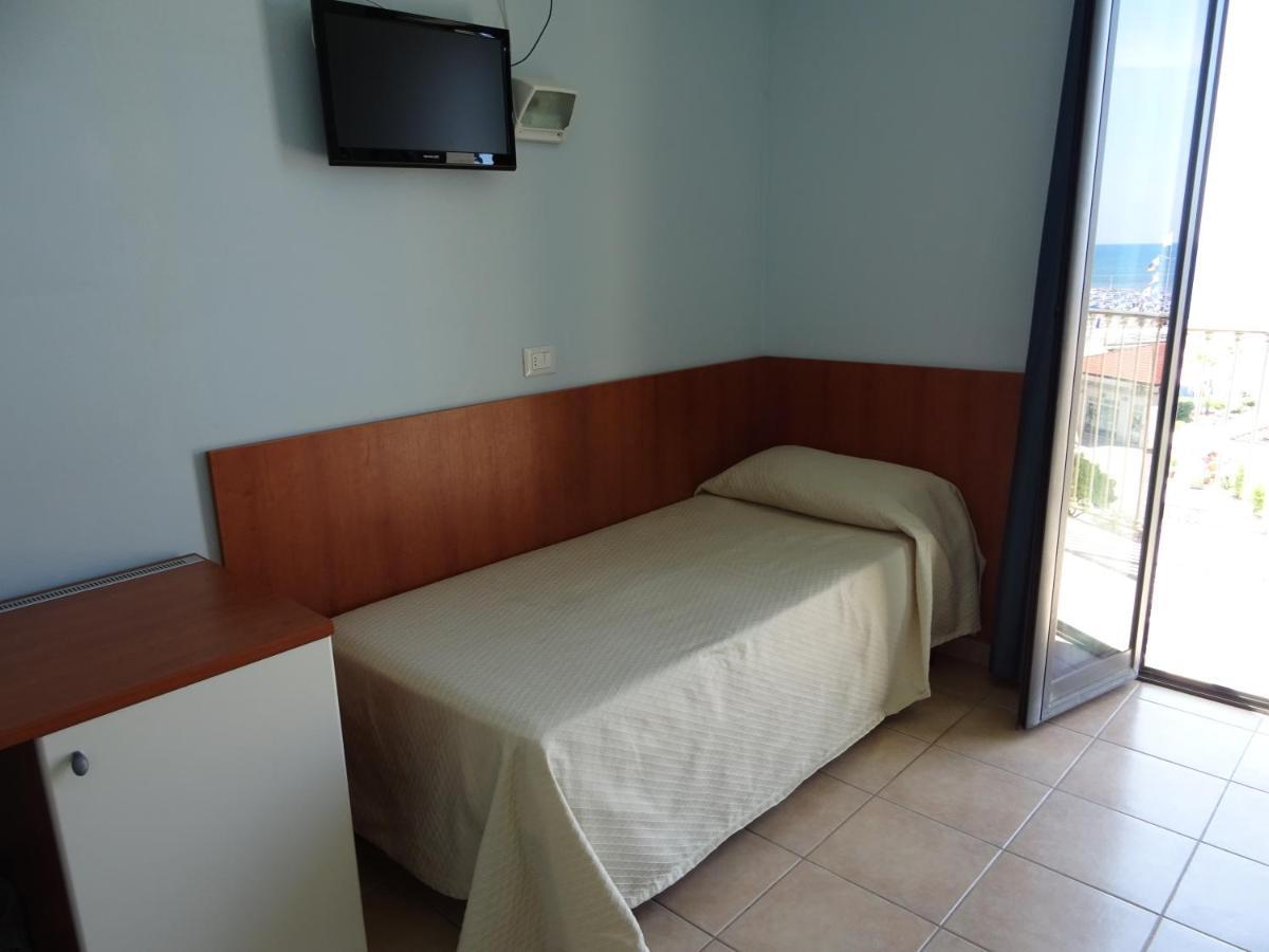Dependance Dell'Hotel Sole E Mare Lido di Camaiore Esterno foto