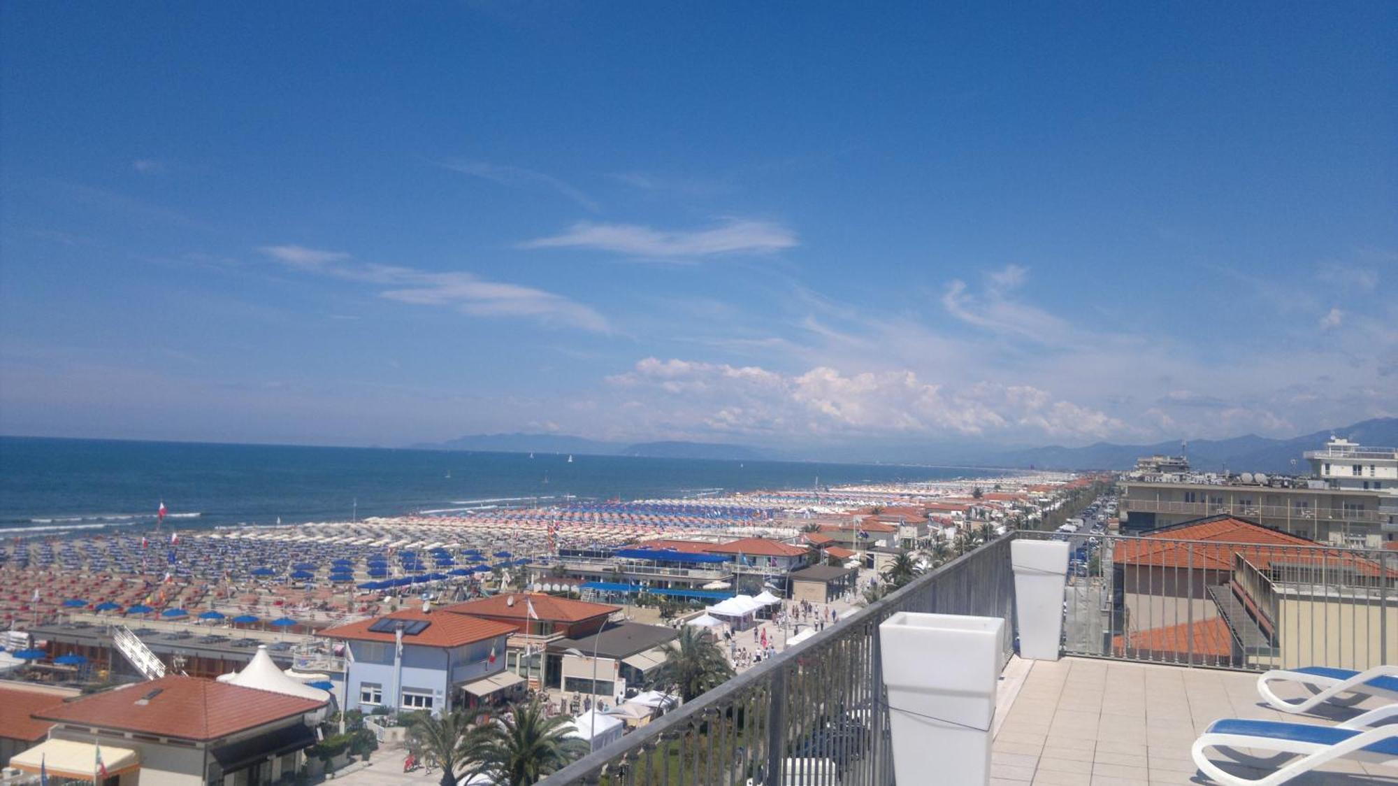 Dependance Dell'Hotel Sole E Mare Lido di Camaiore Esterno foto