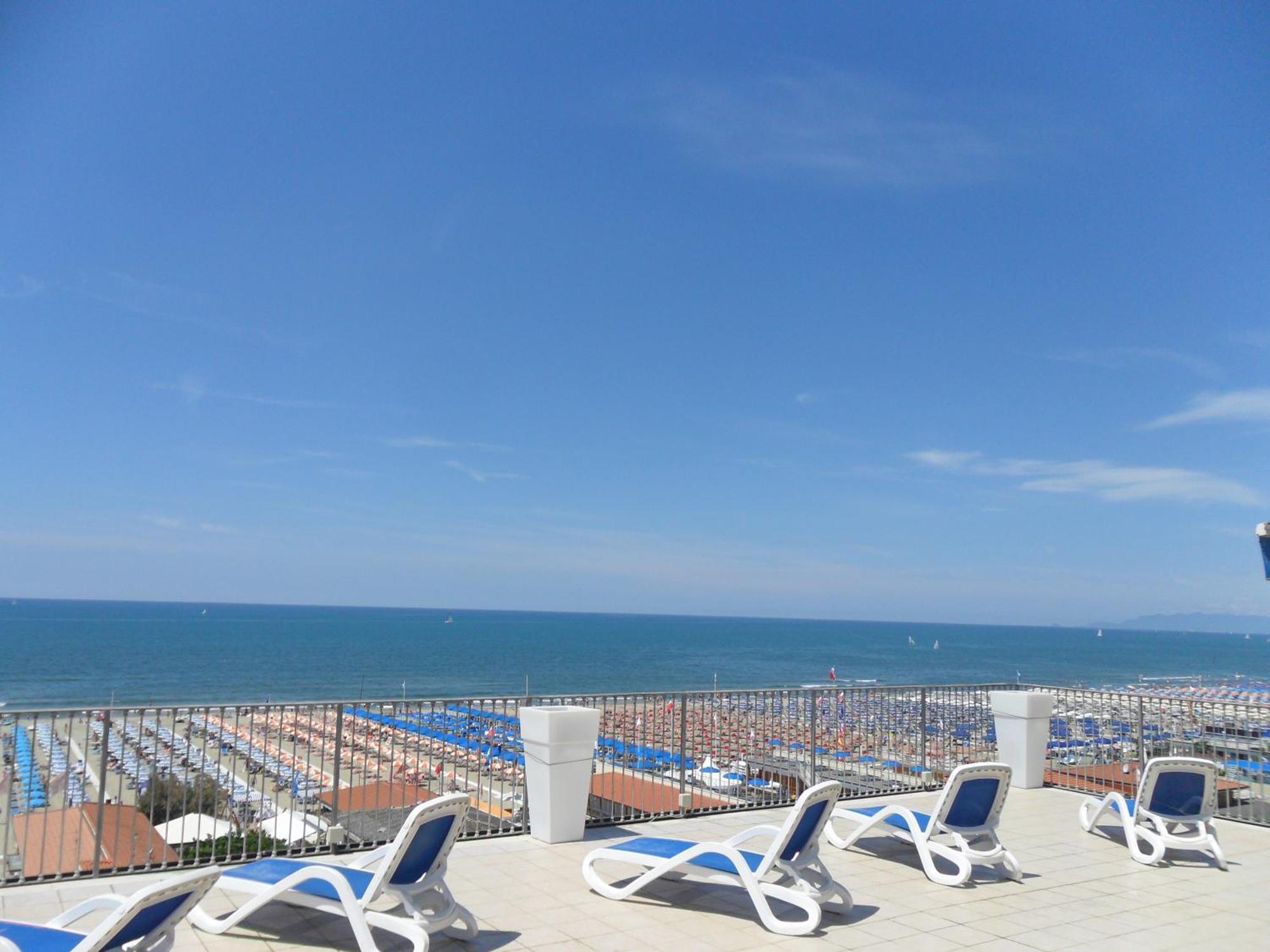 Dependance Dell'Hotel Sole E Mare Lido di Camaiore Esterno foto