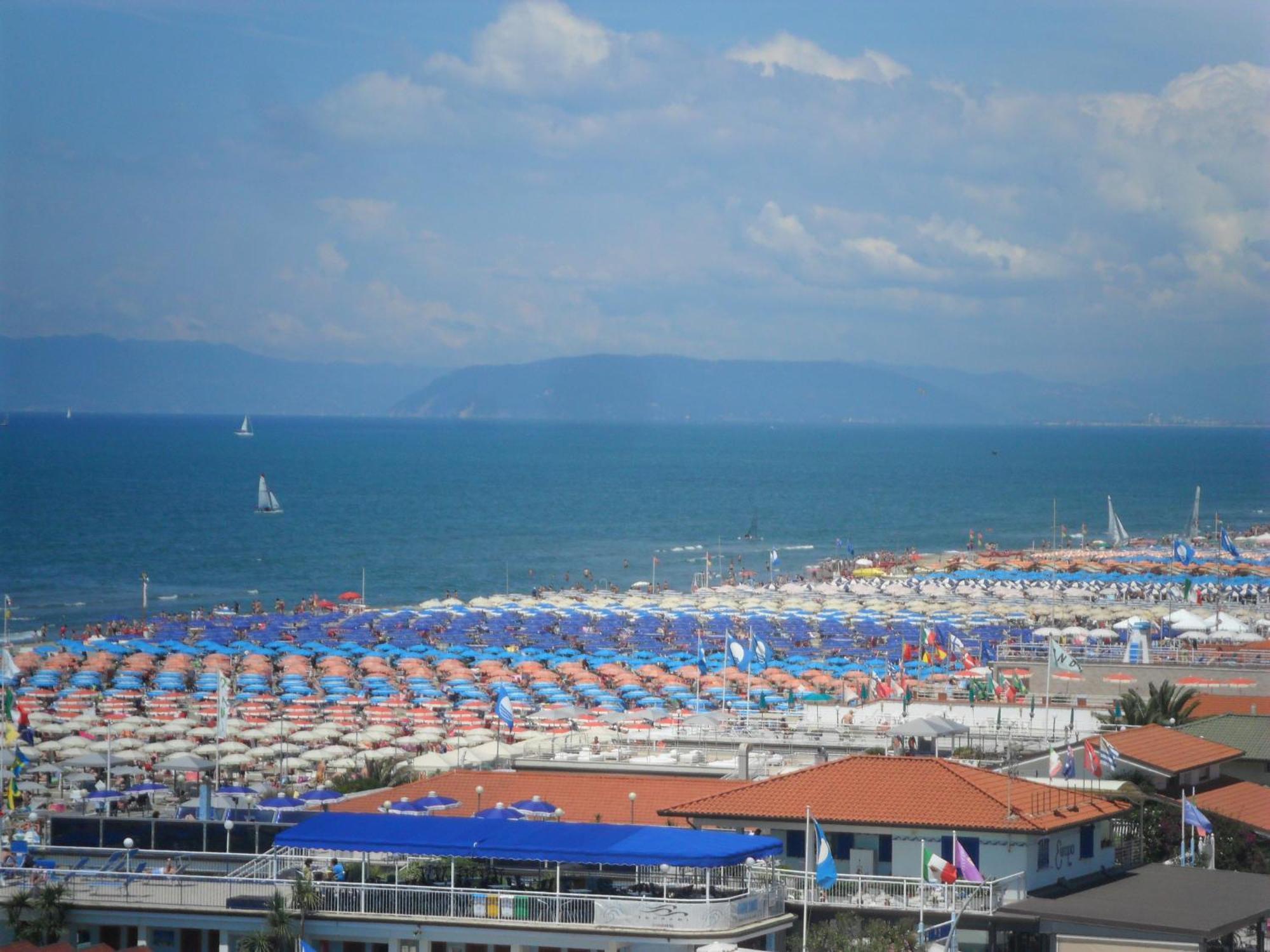 Dependance Dell'Hotel Sole E Mare Lido di Camaiore Esterno foto