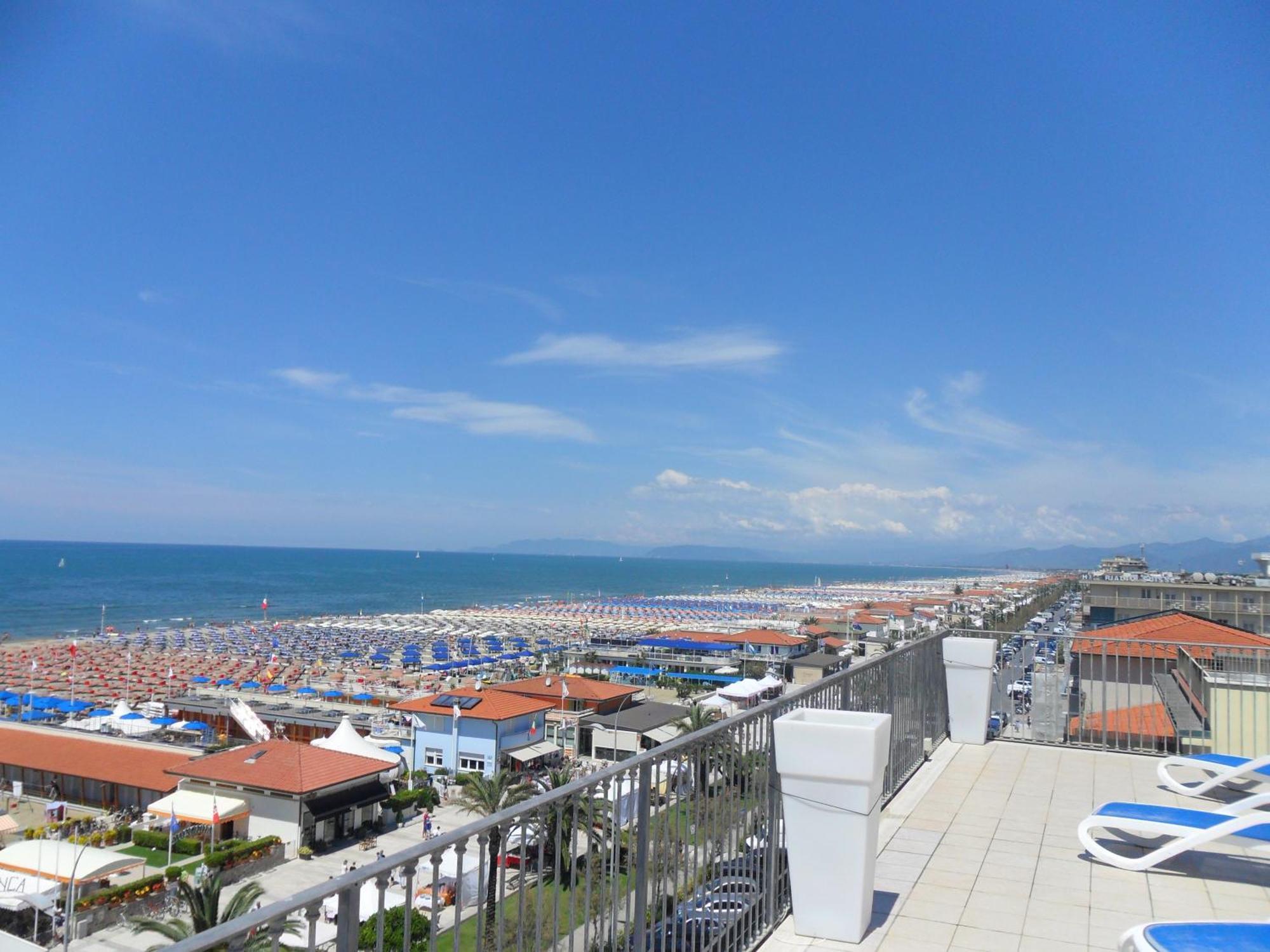 Dependance Dell'Hotel Sole E Mare Lido di Camaiore Esterno foto