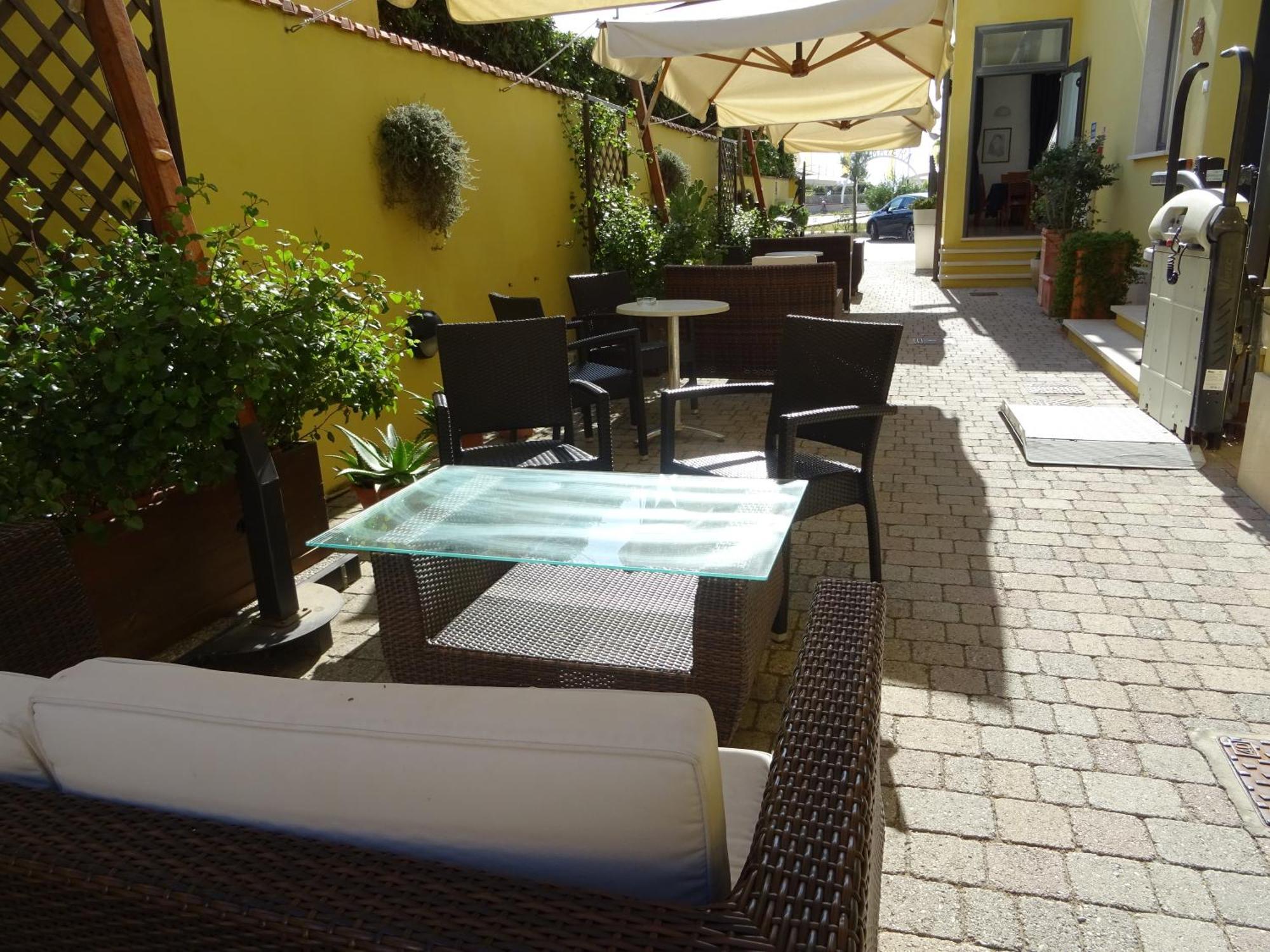 Dependance Dell'Hotel Sole E Mare Lido di Camaiore Esterno foto